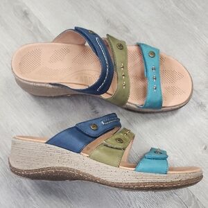 Acorn Blue and Green Women's Sandals